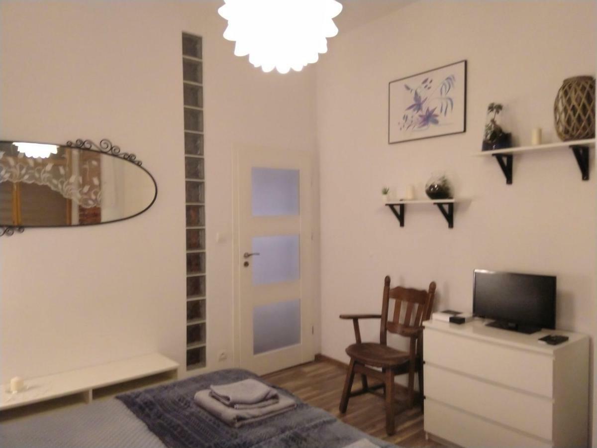 קרקוב Tenczynska 4 B Starowka Aparts By Homeprime מראה חיצוני תמונה